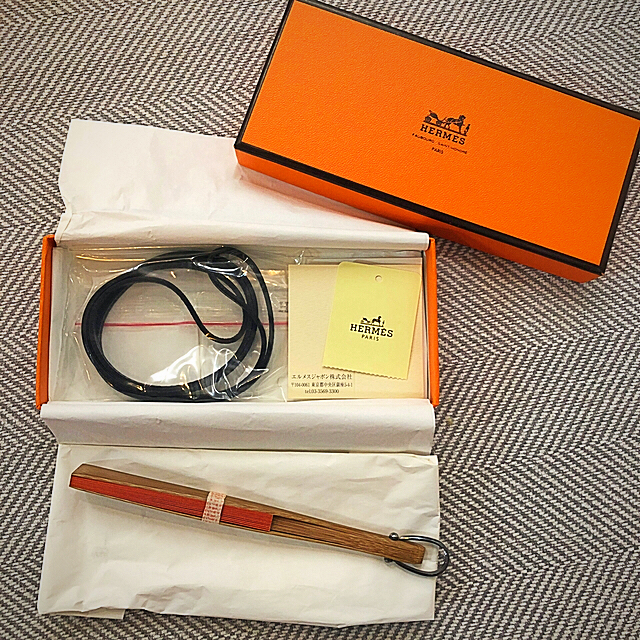 Hermes(エルメス)のHERMES レア扇子♡ 未使用品！！ レディースのファッション小物(その他)の商品写真