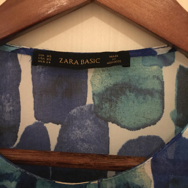 ZARA(ザラ)のZARA ブラウス レディースのトップス(シャツ/ブラウス(長袖/七分))の商品写真