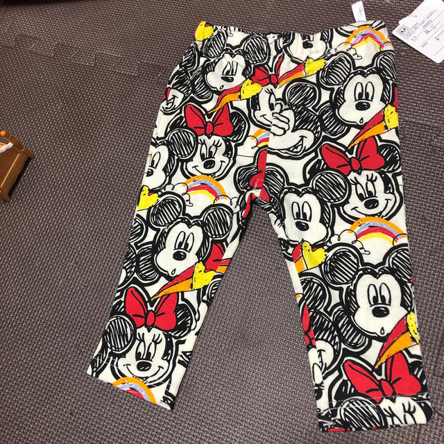 Disney(ディズニー)の80ズボン キッズ/ベビー/マタニティのベビー服(~85cm)(パンツ)の商品写真