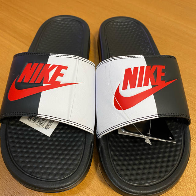 NIKE サンダル　BENASSI JDI 27cm BlackWhite 新品