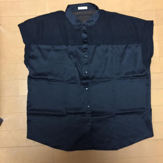ジーユー(GU)の黒ノースリーブとろみシャツ(シャツ/ブラウス(半袖/袖なし))