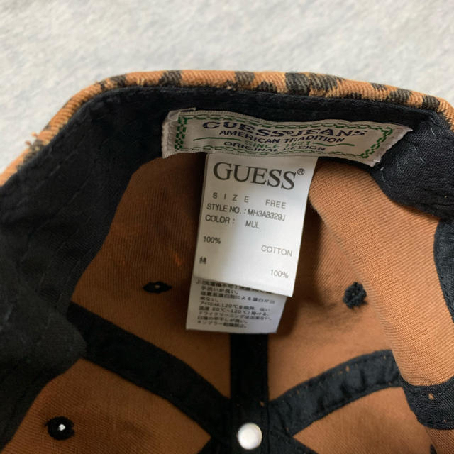 GUESS(ゲス)のGUESS レオパード　キャップ レディースの帽子(キャップ)の商品写真