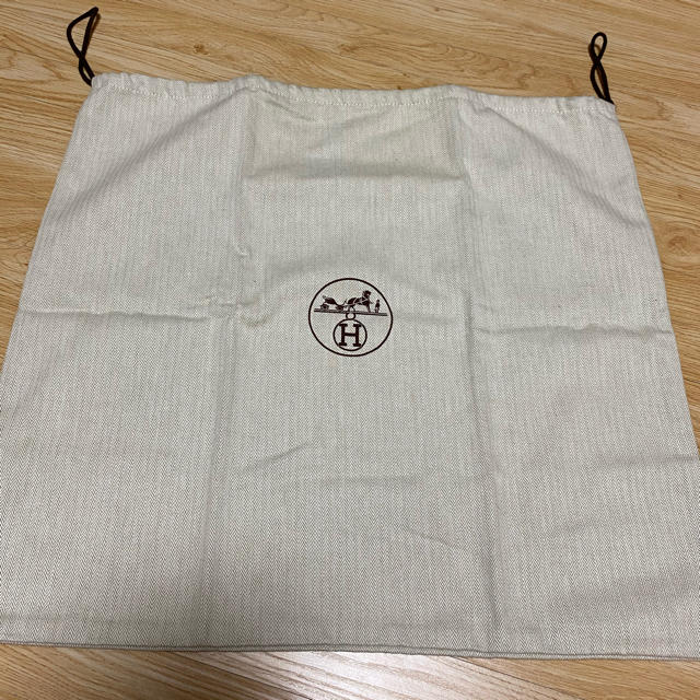 Hermes(エルメス)のエルメス　保存袋　49×53  値下げ！ レディースのバッグ(その他)の商品写真