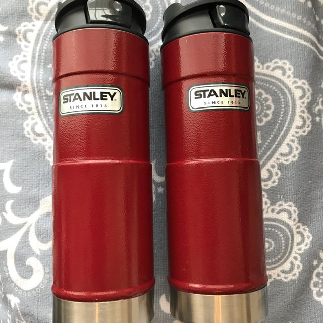 Stanley(スタンレー)の【値下げ　新品未使用2個セット】STANLEY ワンハンドマグ　473ml  スポーツ/アウトドアのアウトドア(食器)の商品写真