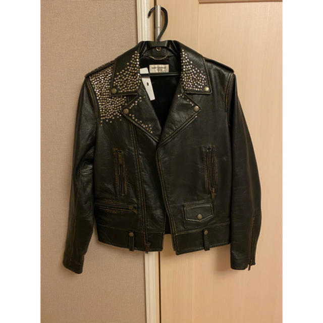 い出のひと時に、とびきりのおしゃれを! Saint Laurent サイズS it46 ライダース スタッズ サンローラン - ライダースジャケット い出のひと時に、とびきりのおしゃれを! Saint Laurent サイズS it46 ライダース スタッズ サンローラン - ライダースジャケット