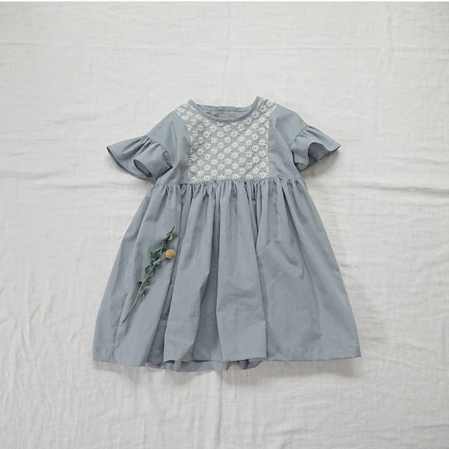 ハンドメイド　ワンピース　90サイズ　ig人気 キッズ/ベビー/マタニティのキッズ服女の子用(90cm~)(ワンピース)の商品写真