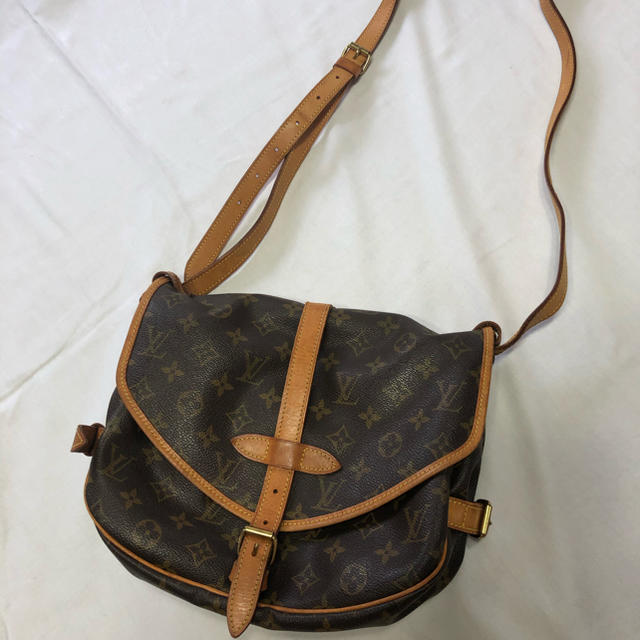 LOUIS VUITTON ショルダーバッグ