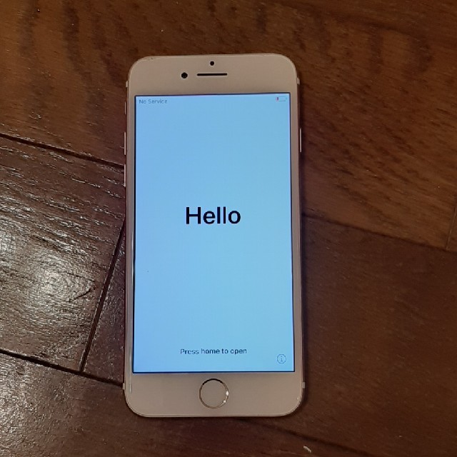 iPhone7　１２８ＧＢシムロック解除済