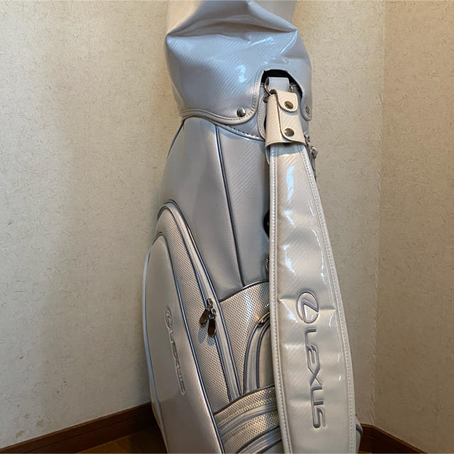 LEXUS ゴルフバック スポーツ/アウトドアのゴルフ(バッグ)の商品写真