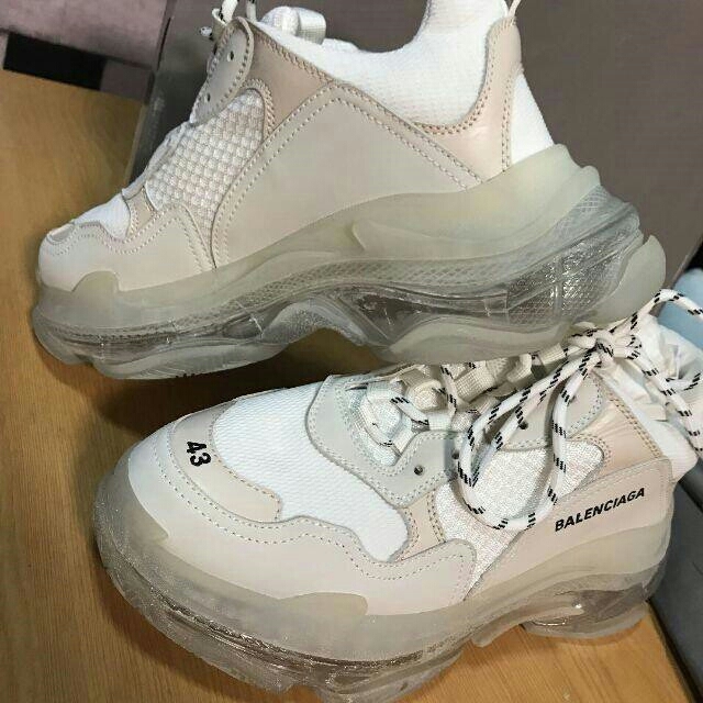 43 balenciaga