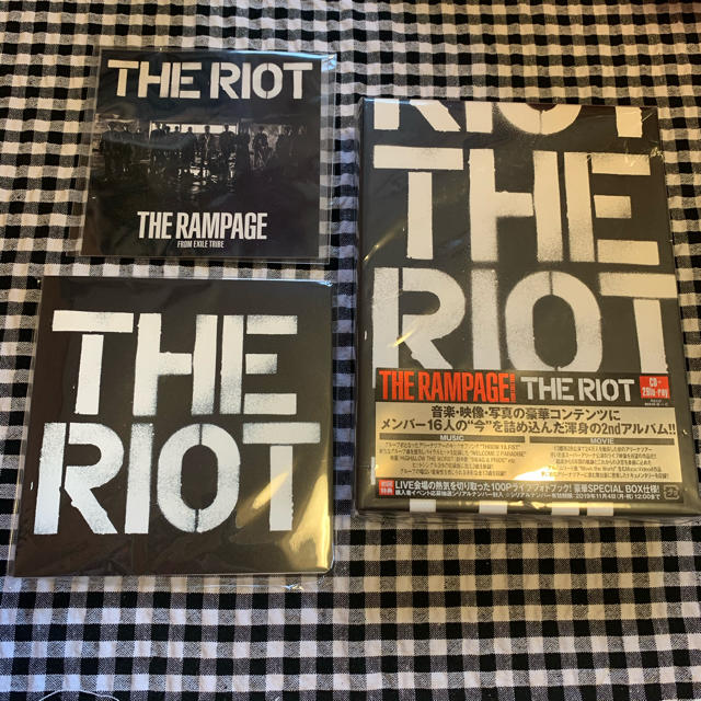 THE RIOT 初回盤　Blu-ray