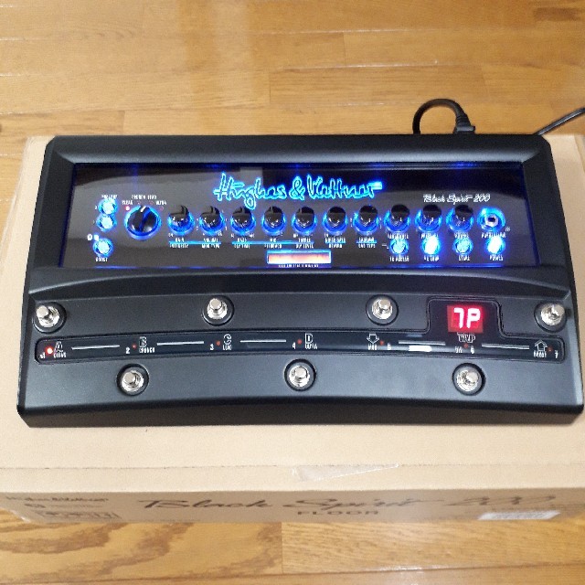 Hughes & Kettner Black Spirit 200 Floor 楽器のギター(ギターアンプ)の商品写真