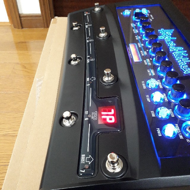 Hughes & Kettner Black Spirit 200 Floor 楽器のギター(ギターアンプ)の商品写真