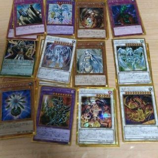 ユウギオウ(遊戯王)の遊戯王　ゴールドパック2016　トリオンの蟲惑魔(シングルカード)