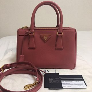 プラダ(PRADA)の♡PRADAサフィアーノ♡(ショルダーバッグ)