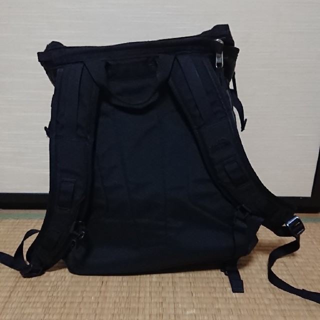 THE NORTH FACE(ザノースフェイス)のTHE NORTH FACE  FUSE BOX 30L メンズのバッグ(バッグパック/リュック)の商品写真