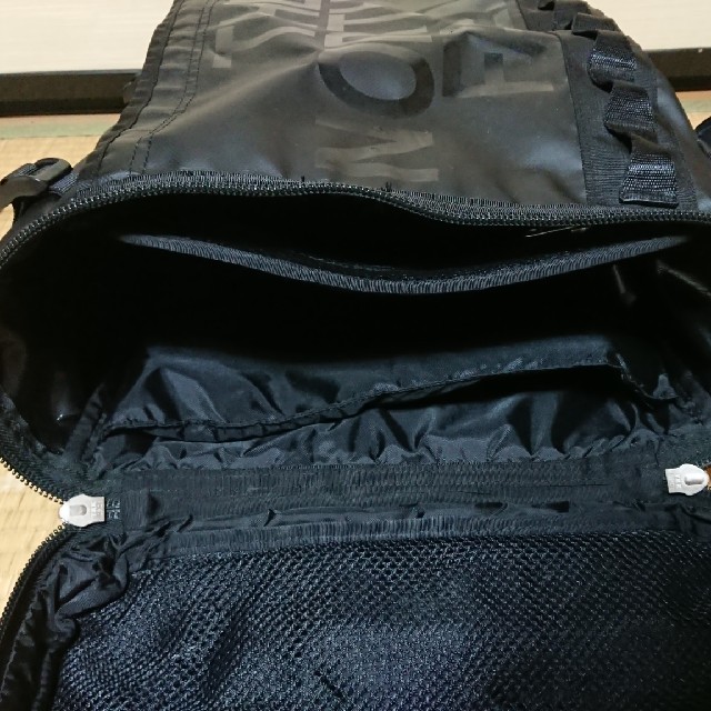 THE NORTH FACE(ザノースフェイス)のTHE NORTH FACE  FUSE BOX 30L メンズのバッグ(バッグパック/リュック)の商品写真