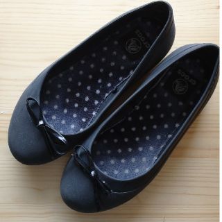 クロックス(crocs)のcrocs  クロックス  フラットパンプス  W7(バレエシューズ)