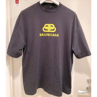 バレンシアガ(Balenciaga)のバレンシアガ Newロゴ オーバーサイズ Tシャツ(Tシャツ/カットソー(半袖/袖なし))