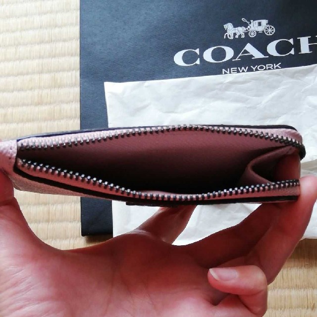 COACH(コーチ)のCOACH　ミニ財布　カードケース レディースのファッション小物(財布)の商品写真