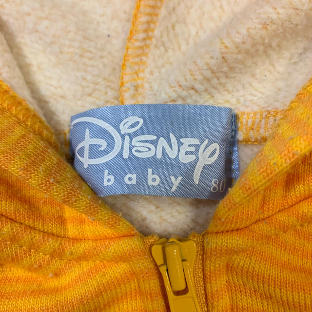 Disney(ディズニー)のプーさん  パーカー 80㎝ キッズ/ベビー/マタニティのベビー服(~85cm)(トレーナー)の商品写真