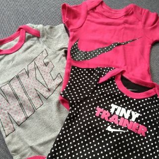 ナイキ(NIKE)の新品値下げ！ナイキ NIKE ロンパース ボディ 3枚セット80(ロンパース)