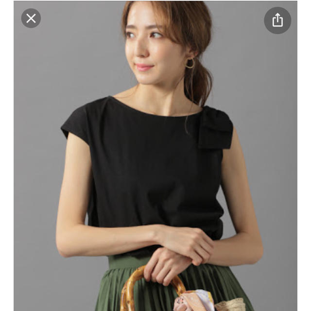 Andemiu(アンデミュウ)のアンデミュウ　カタリボンアシメカットソー　ブラック レディースのトップス(Tシャツ(半袖/袖なし))の商品写真
