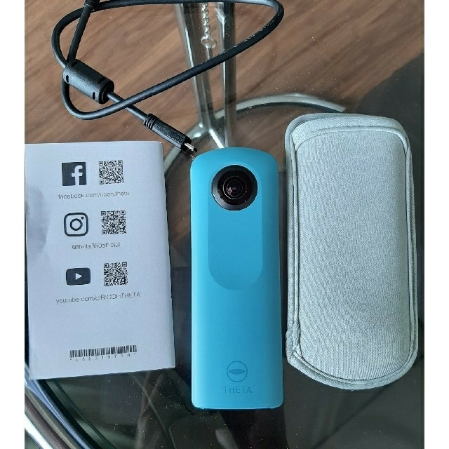 RICOH(リコー)のリコー　THETA SC　ブルー スマホ/家電/カメラのカメラ(コンパクトデジタルカメラ)の商品写真