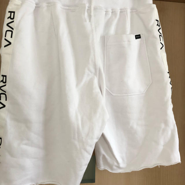 RVCA(ルーカ)の新品タグ付き　RVCA ハーフパンツ　ルーカ　ショートパンツ　短パン レディースのパンツ(ショートパンツ)の商品写真