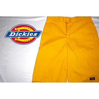 ディッキーズ(Dickies)の【送料無料】ディッキーズ　ハーフパンツ　30　ルーズフィット　即購入OK!(ワークパンツ/カーゴパンツ)