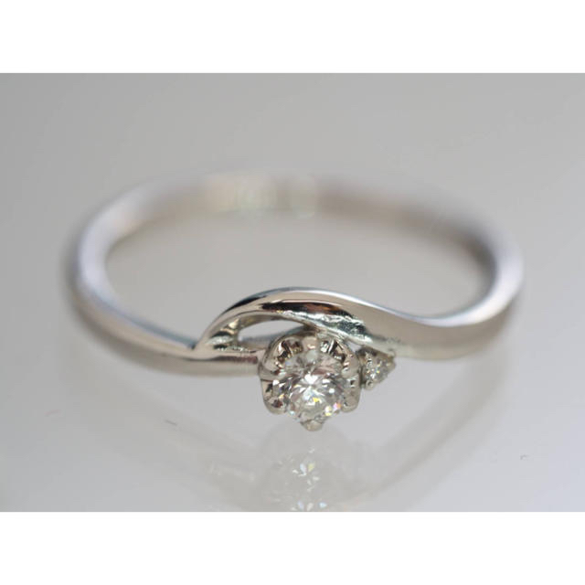 4℃(ヨンドシー)の質屋出品il 4℃　ヨンドシー天然ダイヤモンドリング　Pt900 7号 レディースのアクセサリー(リング(指輪))の商品写真