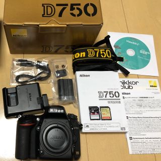 ニコン(Nikon)のNikon D750(デジタル一眼)