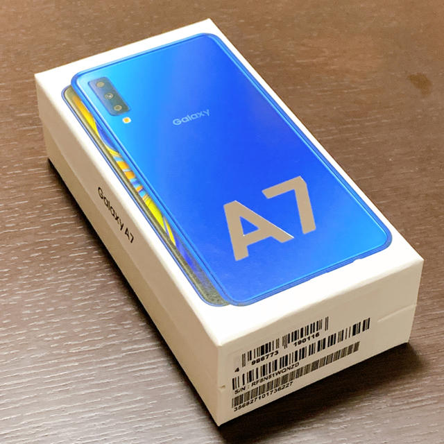 Galaxy A7 ブルー 64 GB SIMフリー