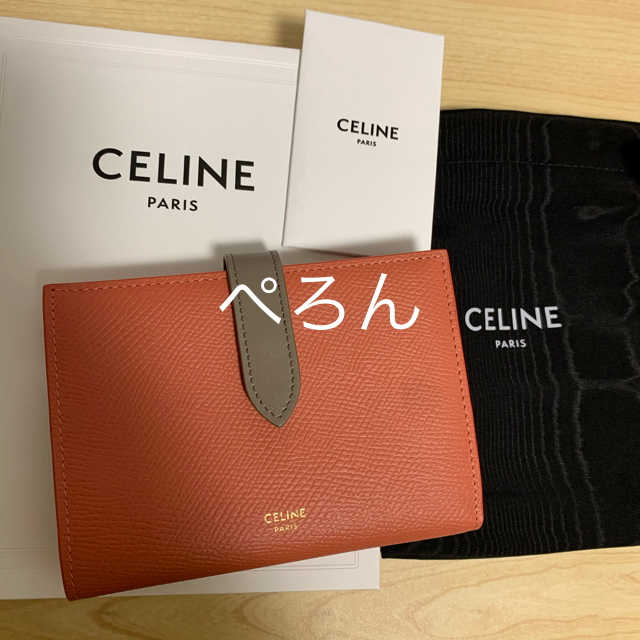 【正規品】CELINE セリーヌ ロゴ ミディアム ストラップウォレット | フリマアプリ ラクマ
