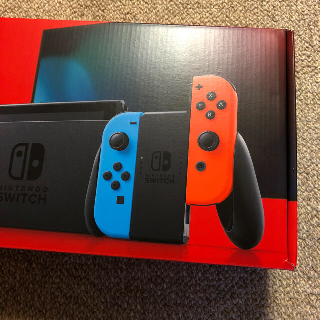 Nintendo Switch(ニンテンドースイッチ)の新品！Nintendo Switch ネオンブルー/(R) ネオンレッド [ エンタメ/ホビーのゲームソフト/ゲーム機本体(家庭用ゲーム機本体)の商品写真