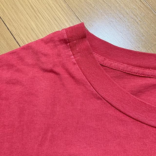 RNA(アールエヌエー)の古着　ビックシルエット レディースのトップス(Tシャツ(半袖/袖なし))の商品写真
