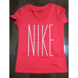 ナイキ(NIKE)のNIKE Tシャツ(Tシャツ(半袖/袖なし))