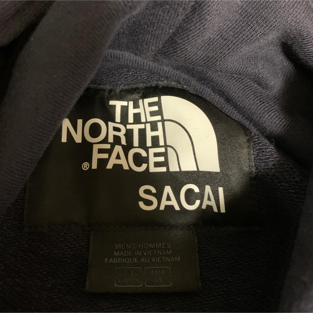 sacai(サカイ)のsacai NORTHFACE ネイビーパーカー　人気商品 レディースのトップス(パーカー)の商品写真