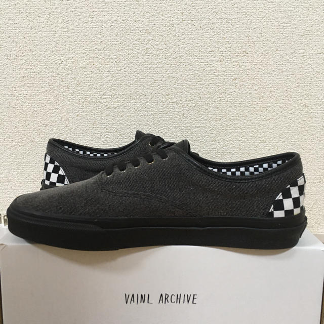 VANS(ヴァンズ)のVAINL ARCHIVE × VANS AUTHENTIC メンズの靴/シューズ(スニーカー)の商品写真