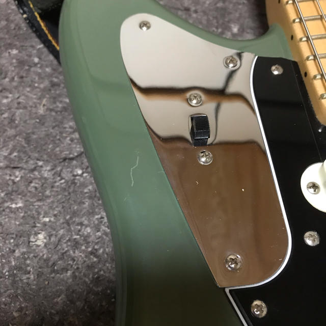 Fender(フェンダー)のfender american professional jaguar 楽器のギター(エレキギター)の商品写真