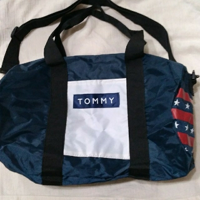 TOMMY ショルダーストラップ付きドラムバッグ　smart付録 メンズのバッグ(ドラムバッグ)の商品写真