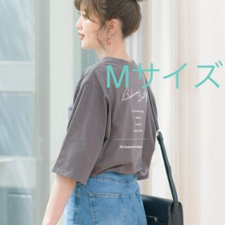 シマムラ(しまむら)のプチプラのあや　バックプリントT シャツ 濃灰　Mサイズ　新品未使用タグ付(Tシャツ/カットソー(半袖/袖なし))