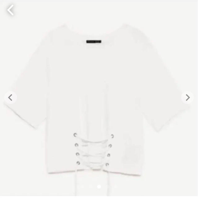 ZARA(ザラ)のZARA レースアップTシャツ　ホワイト レディースのトップス(Tシャツ(半袖/袖なし))の商品写真