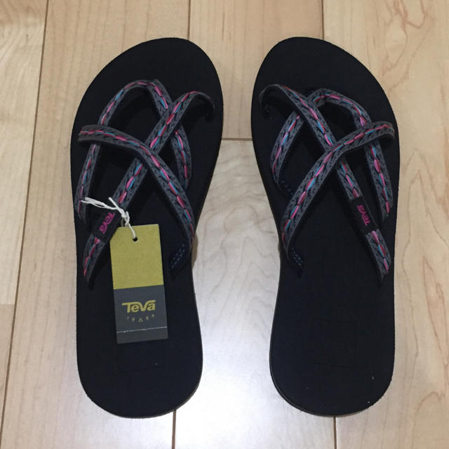 Teva(テバ)のTeva テバ レディースサンダル オロワフ レディースの靴/シューズ(サンダル)の商品写真