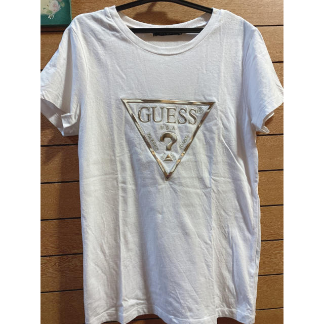 GUESS(ゲス)の【レディースXS】GUESSTシャツ レディースのトップス(Tシャツ(半袖/袖なし))の商品写真