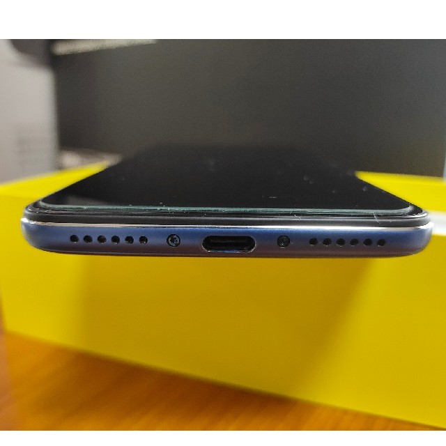 pocophone f1 ブルー　64GB スマホ/家電/カメラのスマートフォン/携帯電話(スマートフォン本体)の商品写真
