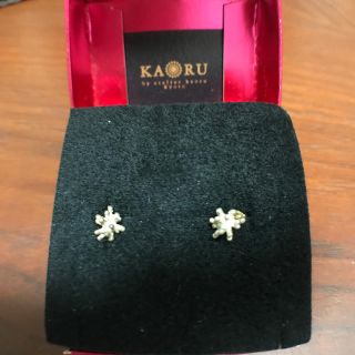 カオル(KAORU)のKAORU スターダスト ピアス（シルバー）(ピアス)