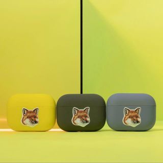 メゾンキツネ(MAISON KITSUNE')のメゾンキツネ  Native union air pods pro ケース(モバイルケース/カバー)