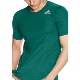 アディダス(adidas)のadidasグラフィックTシャツ　美品(ウェア)