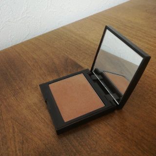 ローラメルシエ(laura mercier)のローラメルシエ　ブラッシュカラー　インフュージョン05(チーク)